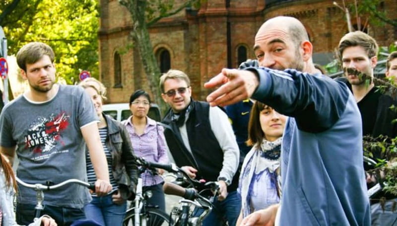 Berlin: Experience the Alternative Kreuzberg on a Bike Tour - Berlin Tag und Nacht Houseboat and Molecule Man: Weird, Human, and Worth Slowing Down For
