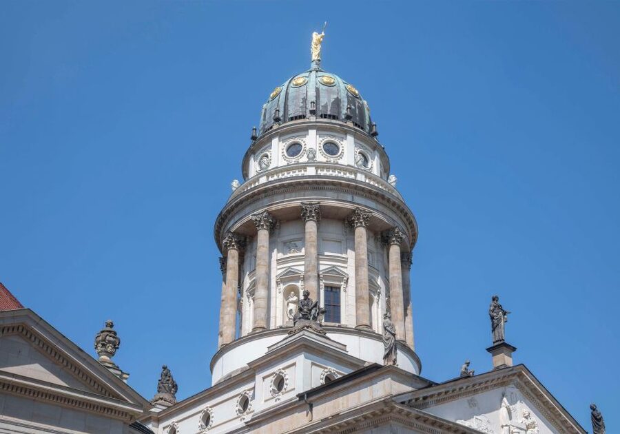 Berlin: Französischer Dom Viewing Platform with Audio Guide - Climb Reality Check: 254 Steps, No Elevator