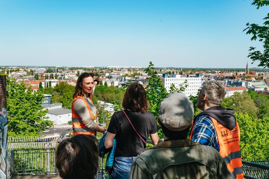 Berlin: Green City Guided Bike Tour - Key things to know before you book