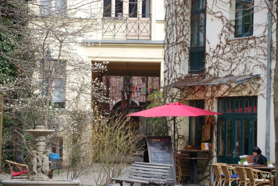Berlin: Hackesche Höfe Courtyards Walking Tour - Price and Value: Is $43 Worth a 2 Hour Walk?