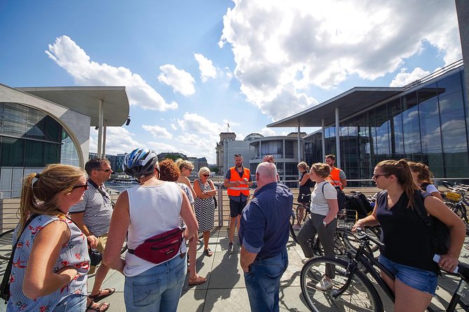 Berlin Highlights Sightseeing Bike Tour in Small Groups - Pace, Comfort, and What to Wear for 3.5 Hours in Berlin