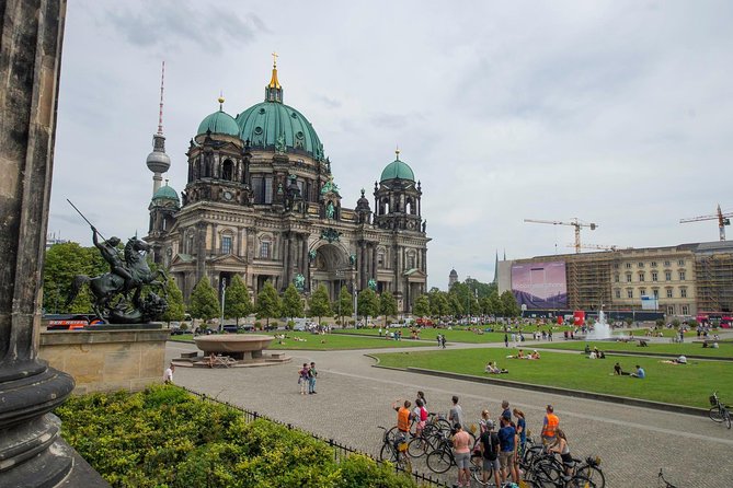 Berlin Highlights Sightseeing Bike Tour in Small Groups - Price and Value: Why $43.53 Can Beat a Tired Day of Walking