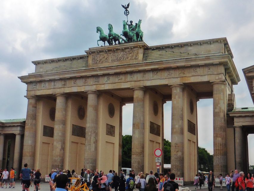 Berlin: Historical Sights & Berlin Wall Tour with a Berliner - Reichstag and Hotel Adlon Stops: Reading the City’s Political Face