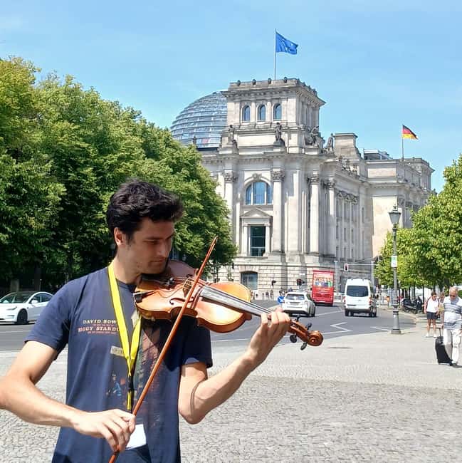 Berlin: Historical Walking Tour with Live Music - Quick Take: The Live-Music Landmarks Walk in Berlin