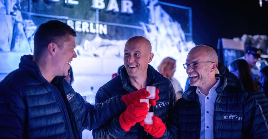 Berlin: Icebar Entrance with Complimentary Drinks - Dress Like You’re Going Outside in Winter, Because You Are