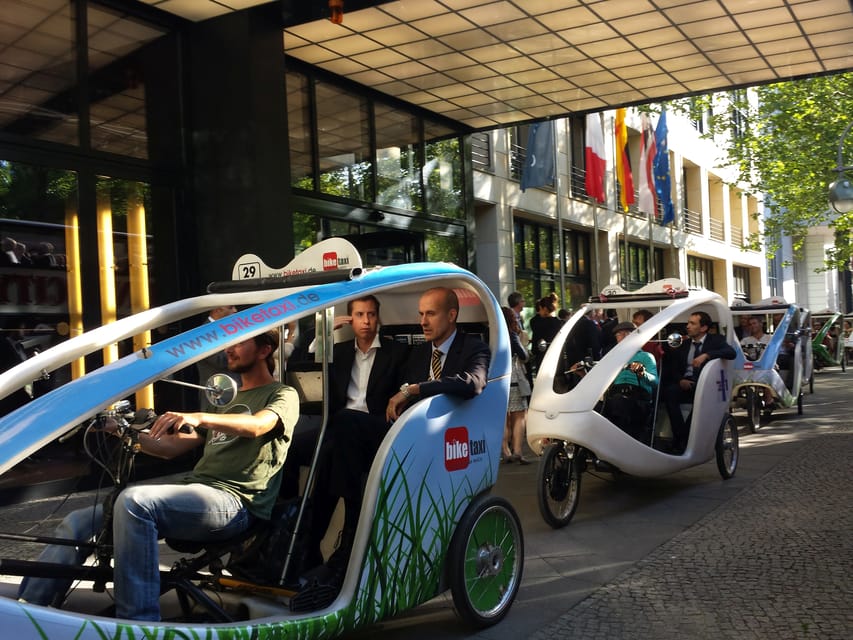 Berlin: Illuminated Berlin by Bike Taxi - Private pacing through crowds, with a guide who adjusts