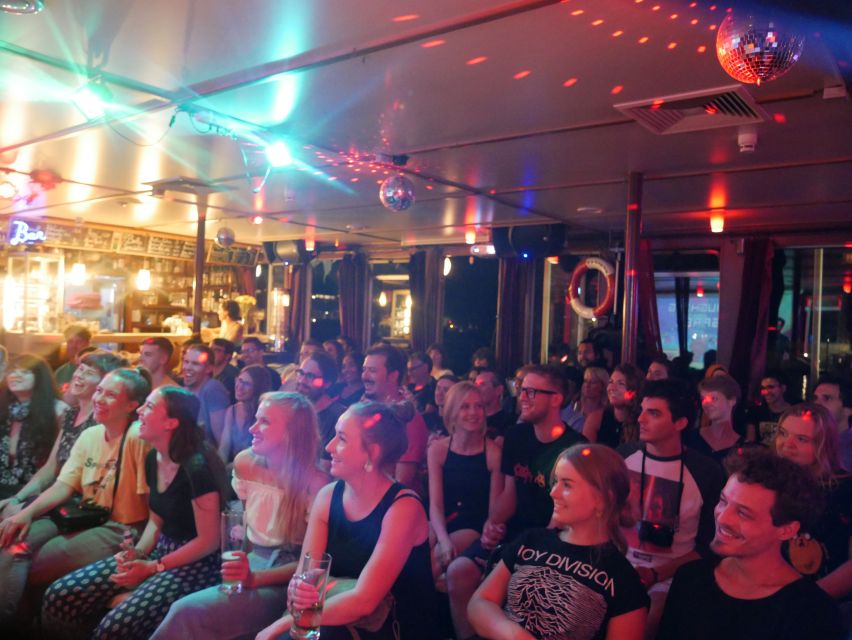 Berlin: Laughing Spree Comedy Show on a Boat - Getting to the Floating Lounge near Oberbaumbrücke (and not wasting time)