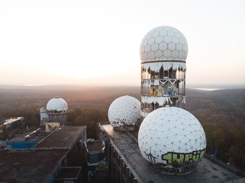 Berlin: Listening Station Teufelsberg Tour with Transfer - Stop 2: The guided visit at Teufelsberg, from 1937 to the US Army era