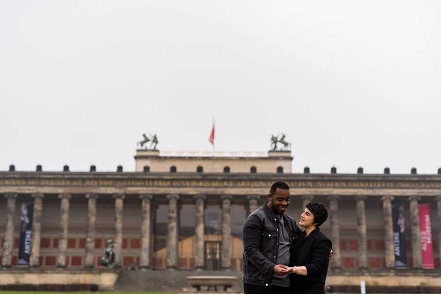 Berlin Love Story: Surprise Proposal Photography Session - Logistics that can affect your experience