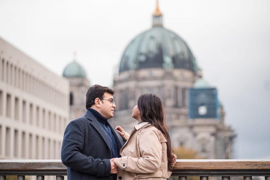 Berlin Love Story: Surprise Proposal Photography Session - What you get in the gallery, and how fast you get it