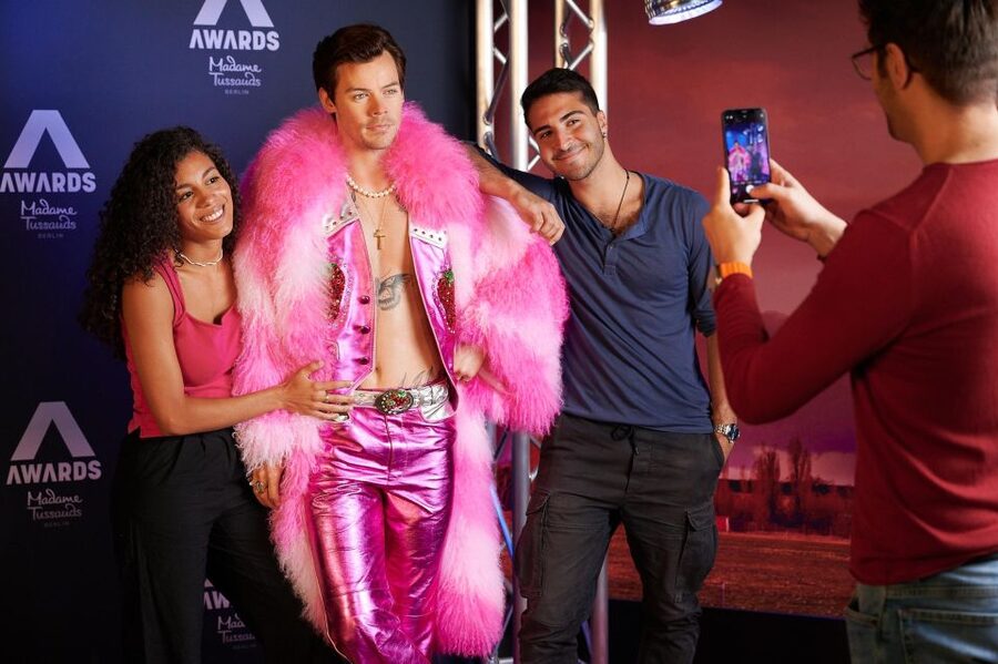 Berlin: Madame Tussauds Admission Ticket - Awards Party scenes: Harry Styles, Dwayne Johnson, Rihanna, and more