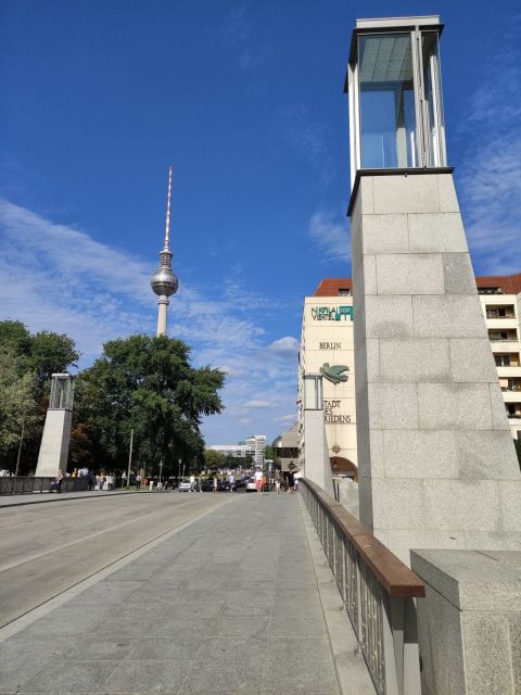 Berlin: Museum Island Guided Walking Tour - Tips to get the most out of the walk