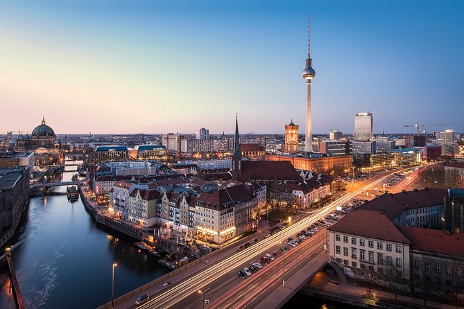 Berlin Photography Masterclass - Private Photography Lesson - Meeting at Pariser Platz and Setting Up Your Shot Plan