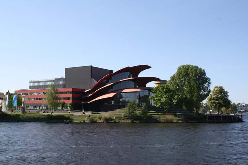 Berlin: Potsdam-Rundfahrt über die Unterhavel mit Guide - Why this Berlin to Potsdam cruise works so well on a half-day