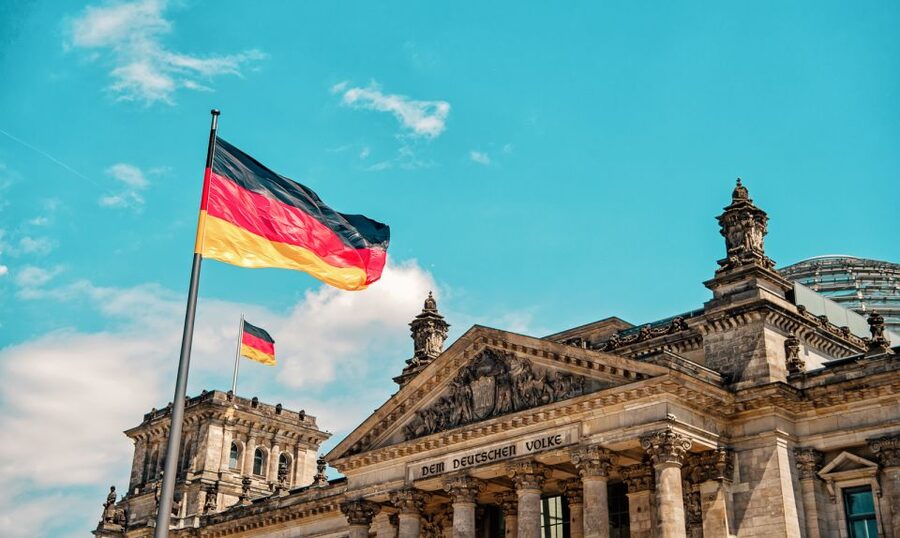 Berlin: Private Custom Tour with a Local - Icons & Gems - What a ticket-booking setup means for your time