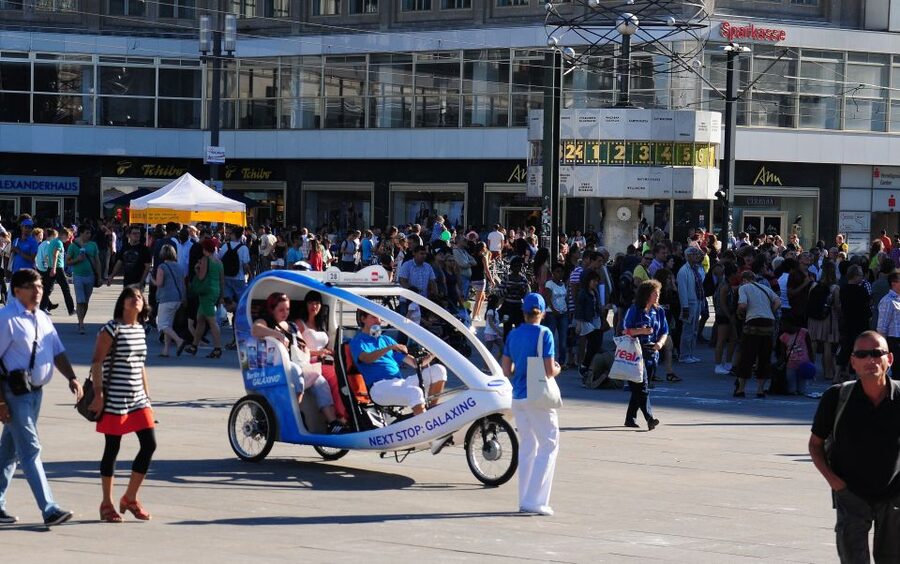 Berlin: Private Guided E-Rickshaw Tour - Why a Berlin E-Rickshaw Tour Feels Different Than Walking