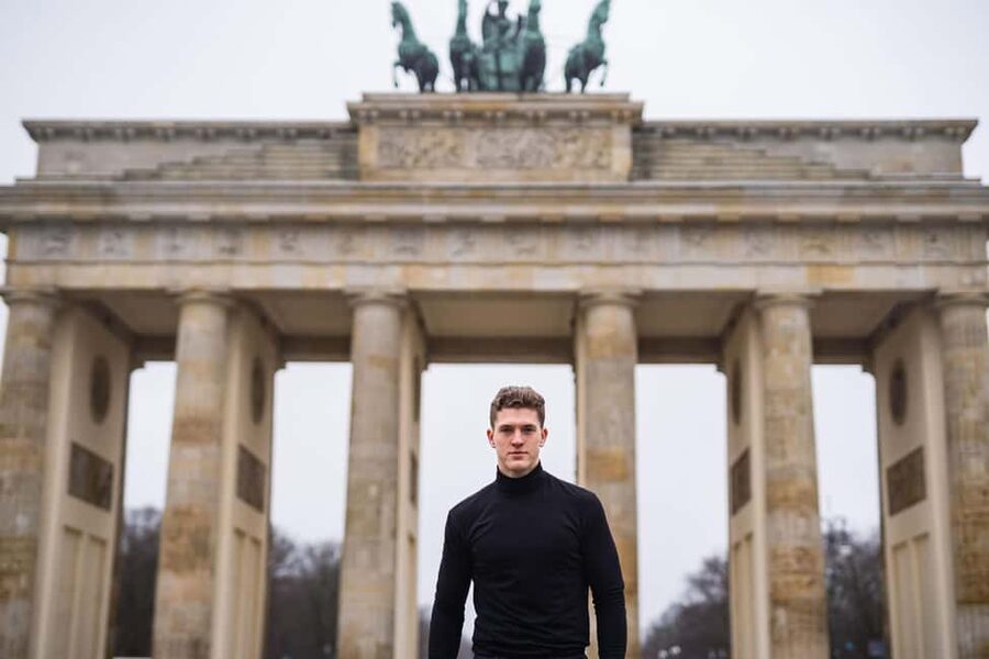 Berlin: Private Photo Session with Professional Photographer - Meeting at Polish Institute Berlin: Where the Shoot Actually Starts