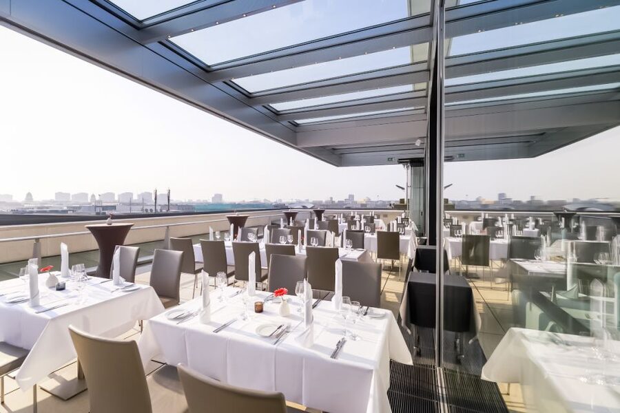 Berlin: Rooftop Dinner at the Käfer Restaurant Reichstag - The meal plan: How the 4 courses actually work