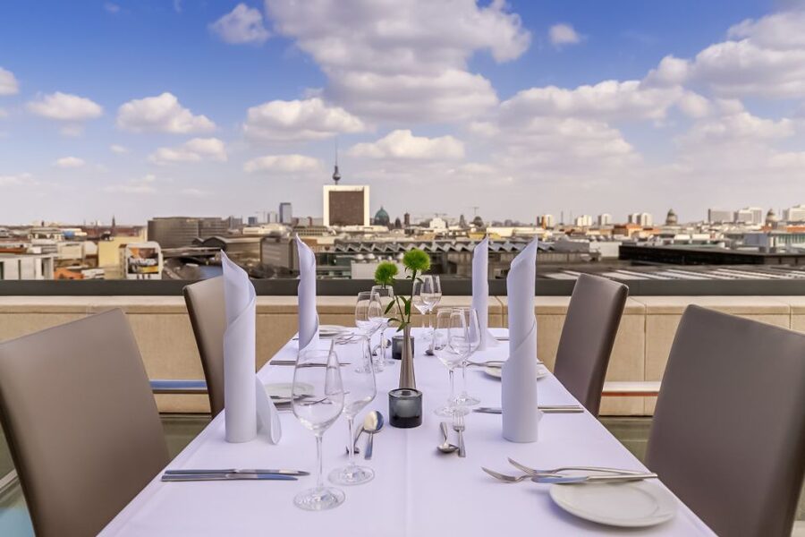 Berlin: Rooftop Lunch at the Reichstag's Käfer Restaurant - The 90 minutes that actually feel like time well spent