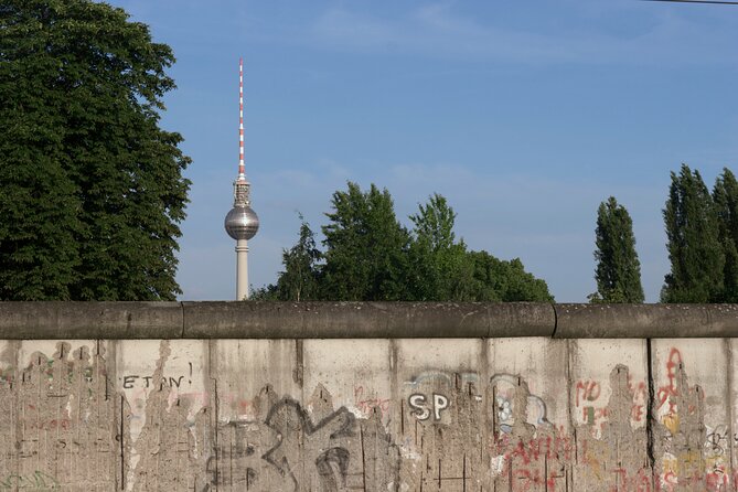 Berlin's Best: 2 Hour Walking Tour Third Reich and the Cold War - The Victory Column and Speer’s Germania idea