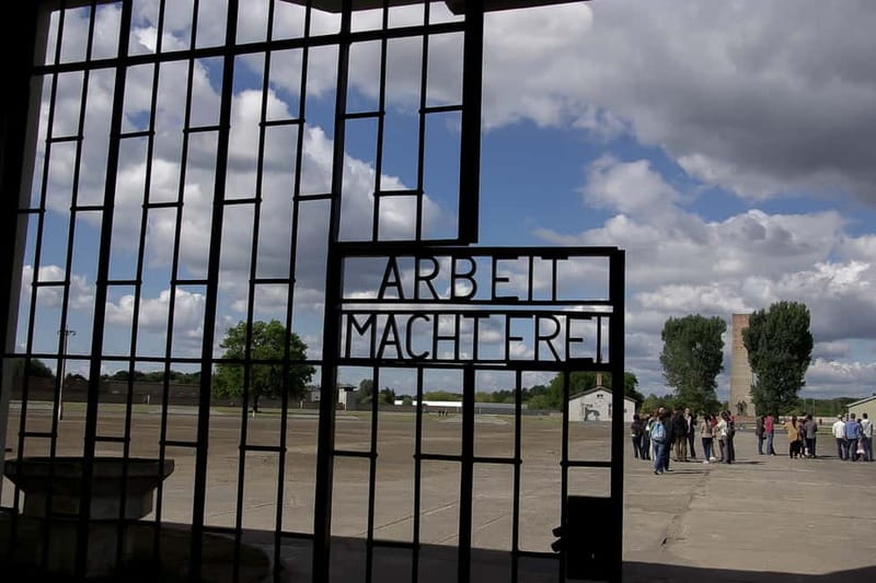 Berlin & Sachsenhausen: 5-Hour Tour "Third Reich" by VW-Bus - Should you book the Berlin and Sachsenhausen Third Reich VW-bus tour?