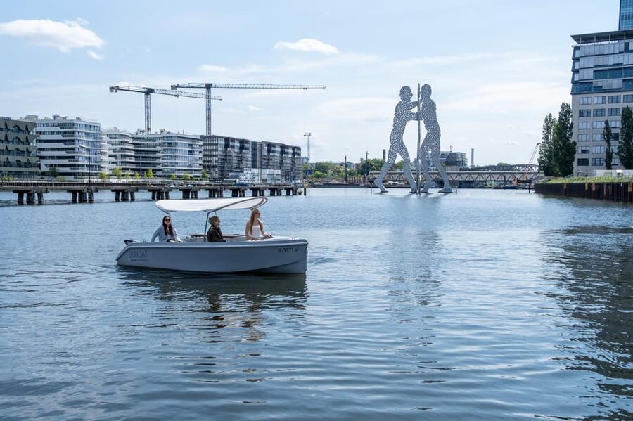 Berlin: Self-Drive Boat Tour - The Spree route: landmarks, the Molecule Man, and a key limitation
