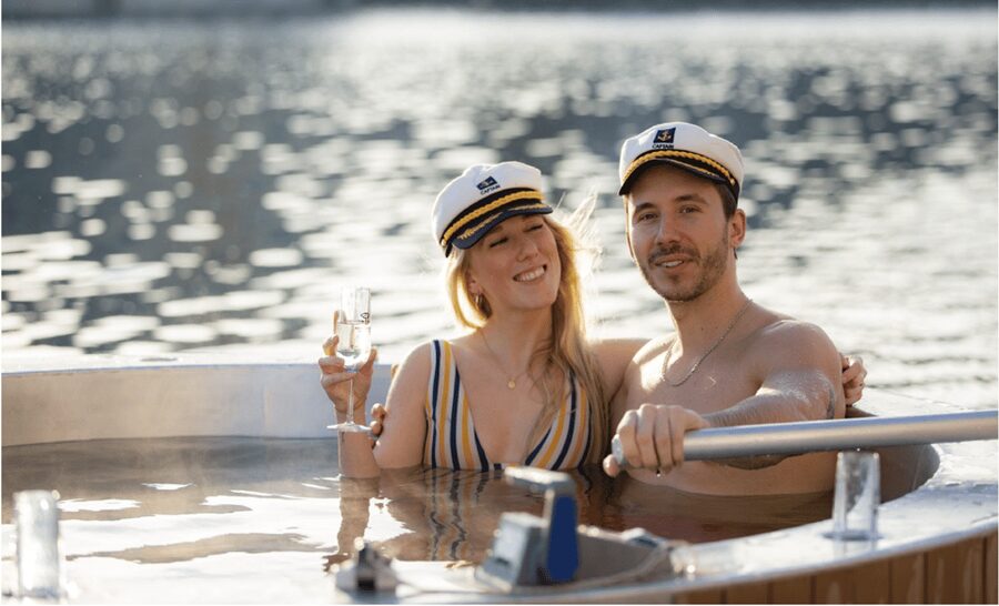 Berlin: Self-drive hot tub boat experience - Price and value: what $187 per group really buys you