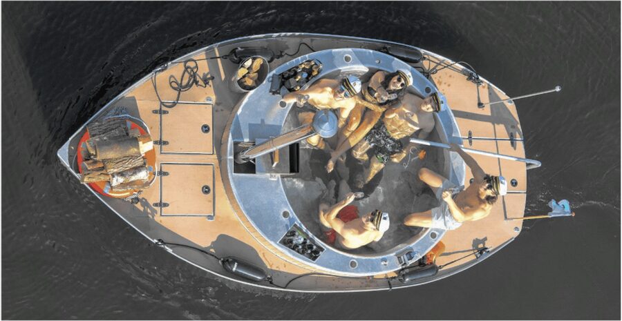 Berlin: Self-drive hot tub boat experience - Should you book the Berlin floating hot tub boat?