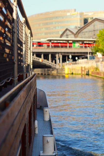 Berlin: Sightseeing Boat Tour on the Spree for Families - Why the Spree is one of Berlin’s smartest viewing angles