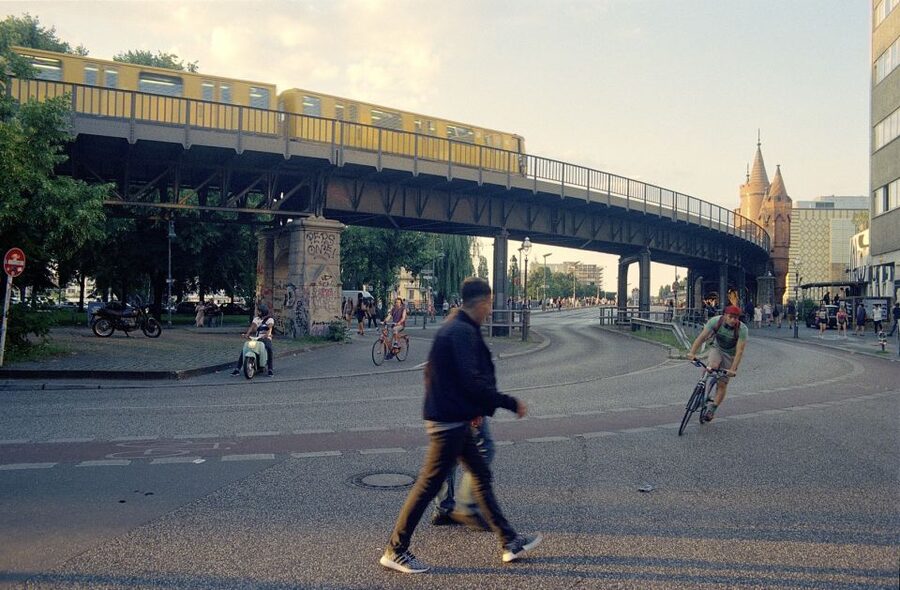 Berlin: Street Art and Alternative Tour - Berlin Street Art as a History Lesson You Can Walk