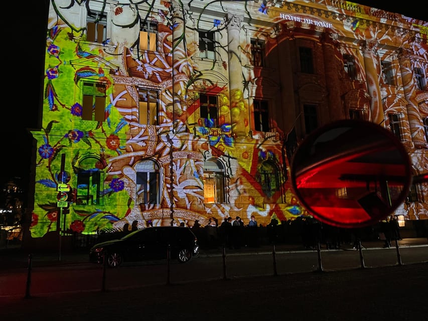 Berlin: taxi-bicycle Tour by Night and Illuminations - Price and value for two people in Berlin at night