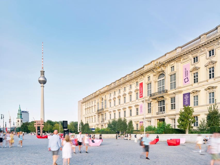 Berlin: "The Humboldt Forum for Newbies" Guided Tour - What Happens in the 60 Minutes: Your Guided Orientation