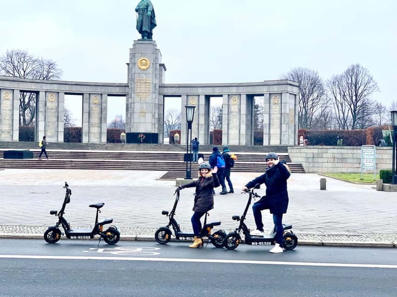 Berlin: Thrilling E-Scooter Adventure Tour - Why an E-Scooter Overview Works So Well in Berlin