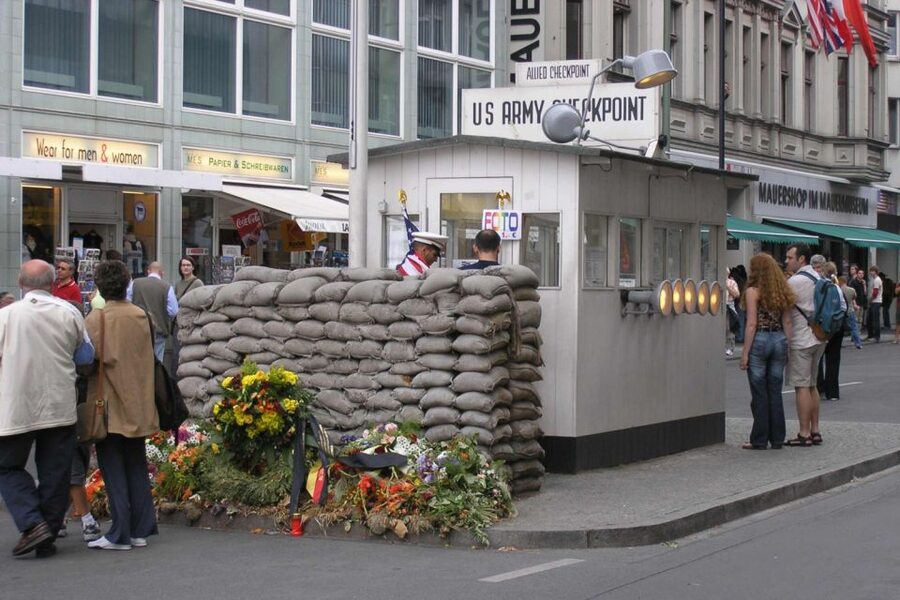 Berlin Wall: City Tour of Divided Germany - Friedrichstraße Station and the Single Border Station Detail