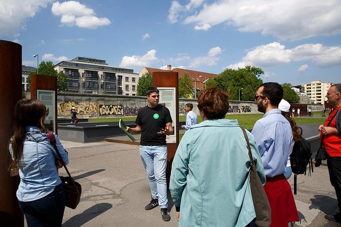 Berlin Wall, Cold War and Stasi Museum Tour - Bernauer Straße: where the Berlin Wall Memorial closes the loop