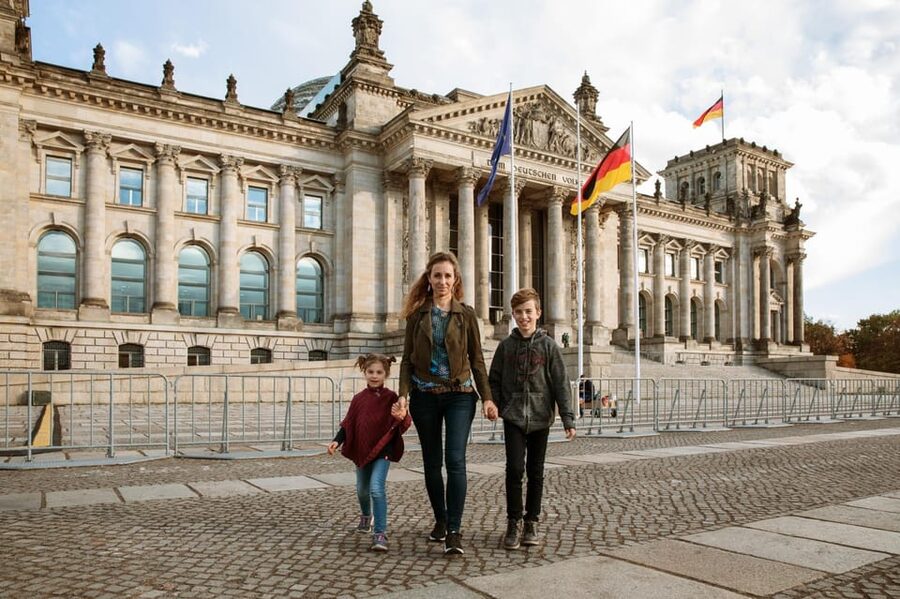 Berlin: Your Personal Vacation Photographer - How the 1 to 3 hour shoot works in real life