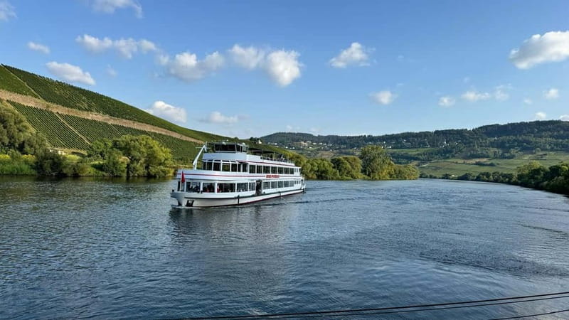 Bernkastel: 1-hour panoramic boat tour Lieser, Mülheim and back - Why this 1-hour route works so well (and what it costs you)