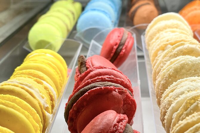 Beyond Currywurst: Berlin’s Hidden Street Food & Culture Tour - The food mix: from traditional flatbreads to East Berliner street snacks