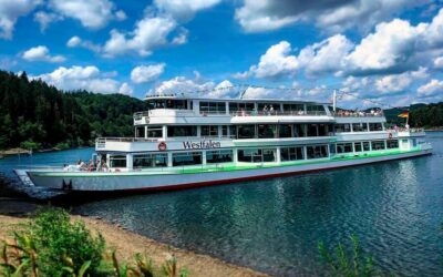 Biggesee: XXL Boat Ride with All-Inclusive Brunch Buffet