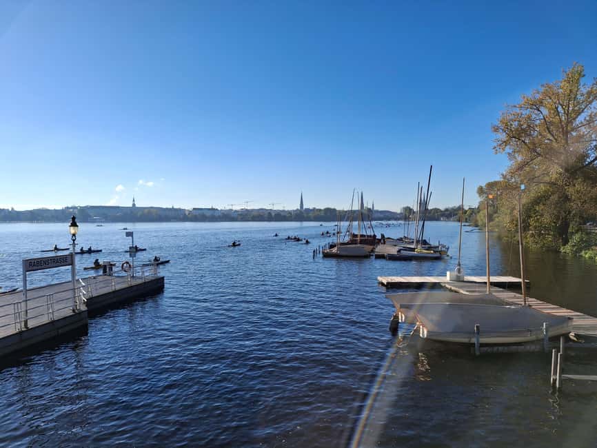 Bike tour around the Alster - Celebs, water, and nature - Getting started at Schlüterstraße 11, then rolling out to Dammtor