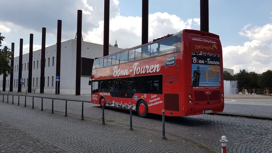 Bonn: 24-Hour Hop-On Hop-Off Sightseeing Bus Ticket - Bad Godesberg and Siebengebirge Views, plus a Spa Town Stroll