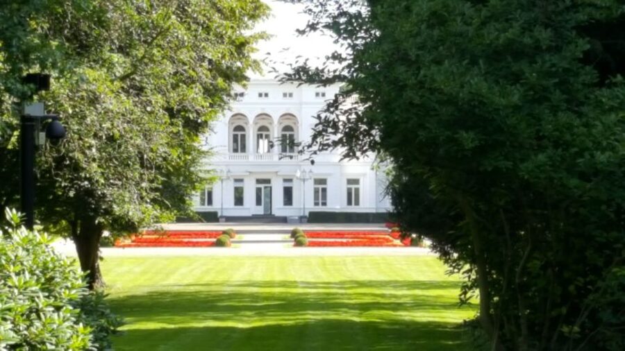 Bonn: Former Government District Private Tour - Key things you’ll notice on this Bonn Republic walk