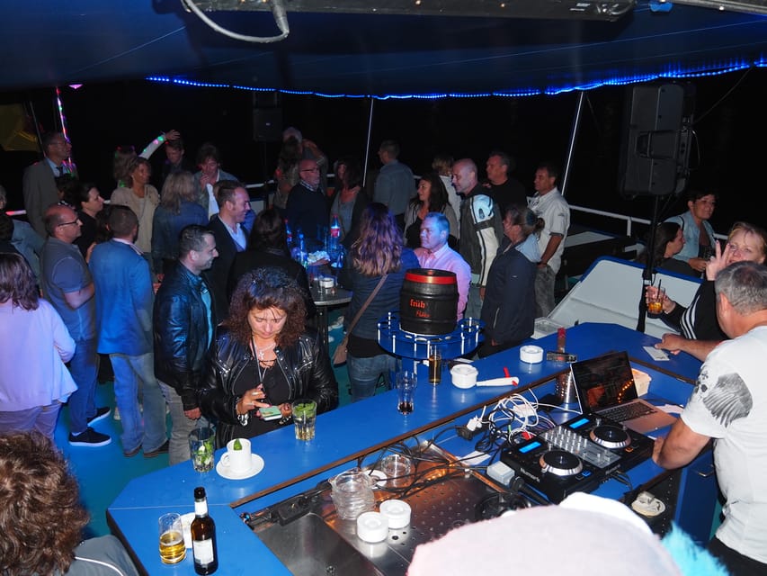 Bonn: Sunset Boat Tour on the Rhine - Sunset on the Rhine, with a DJ soundtrack