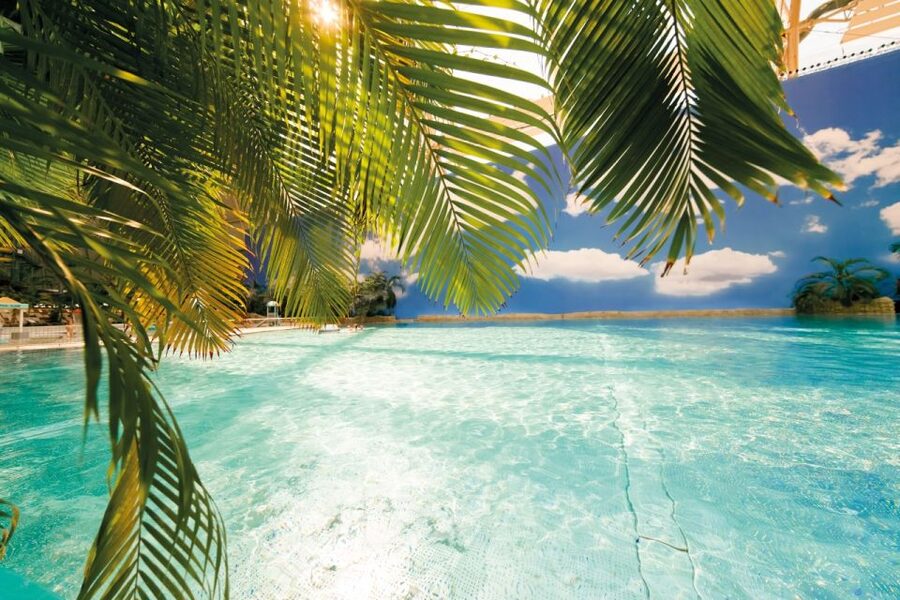 Brandenburg: Tropical Islands Resort Day Ticket - Your 1-day plan, how to pace a huge resort