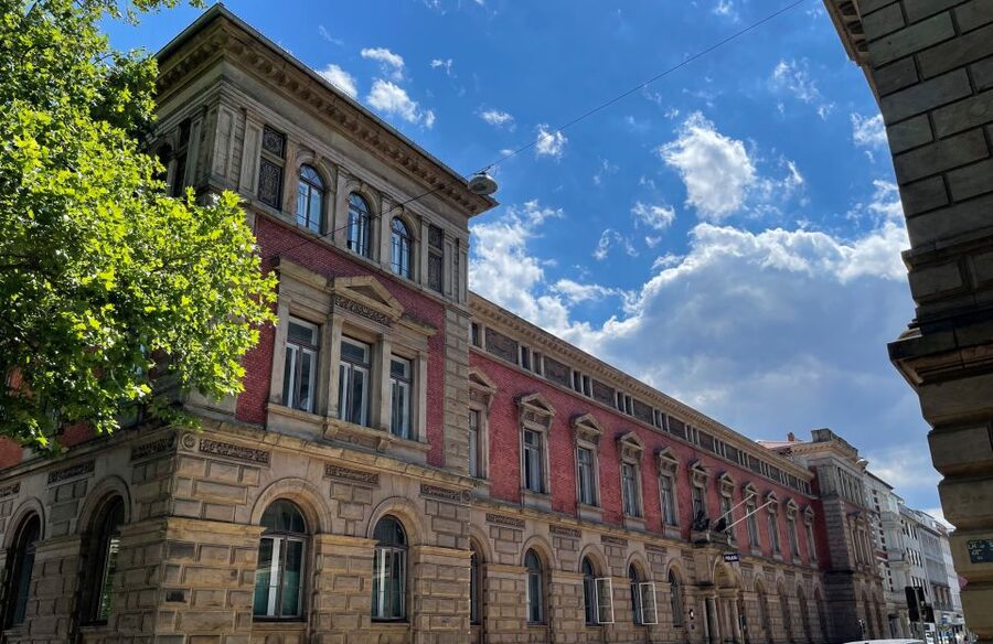 Braunschweig: Private Tour through the history of crime - Should You Book This Private Crime History Tour in Braunschweig?