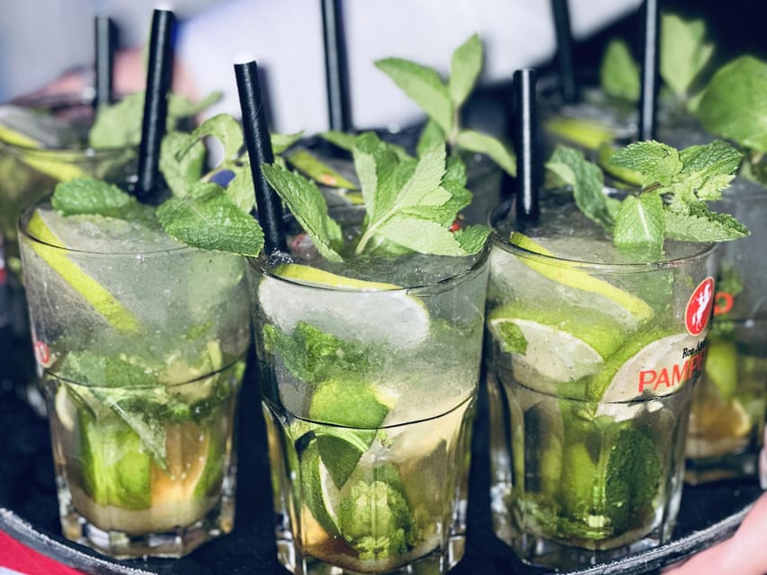 Bremen: Private pub crawl with insider-guide & free shots - The included shots, games, and anti-hangover powder are the real value