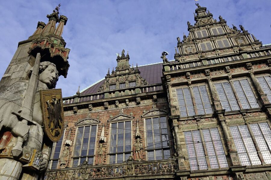 Bremen: Public Tour of the Town Hall in English - What “600 years of history” feels like on this tour