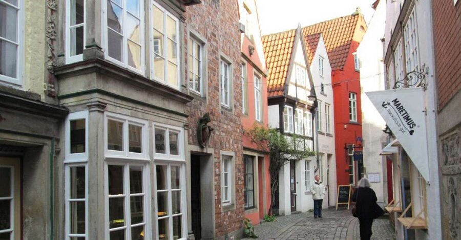 Bremen: Walking Tour of Historic Schnoor District - Key things you’ll enjoy in Schnoor