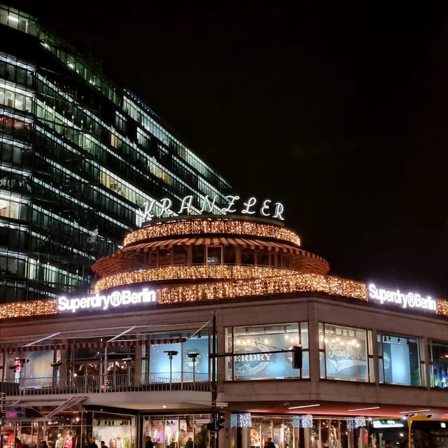 Christmas market lights tour bus through Berlin, free mulled wine (2.5 hours) - Breitscheidplatz and Kaiser Wilhelm Memorial Church, the holiday “switch on”