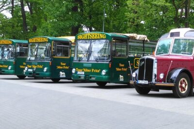City and Palaces Tour Potsdam – Stadt- und Schloesserrundfahrt Potsdam